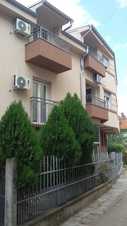 Athos Apartments Ni Εξωτερικό φωτογραφία