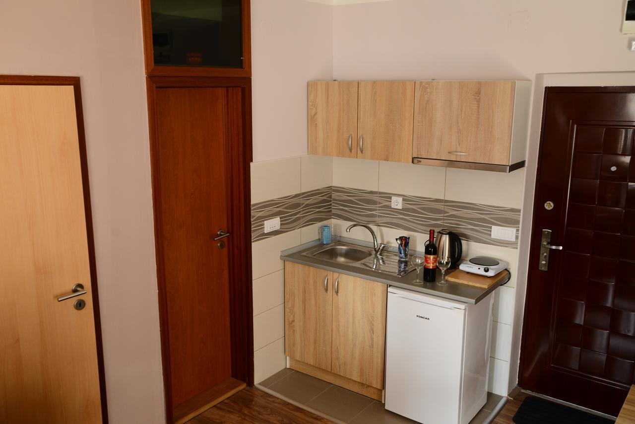 Athos Apartments Ni Εξωτερικό φωτογραφία