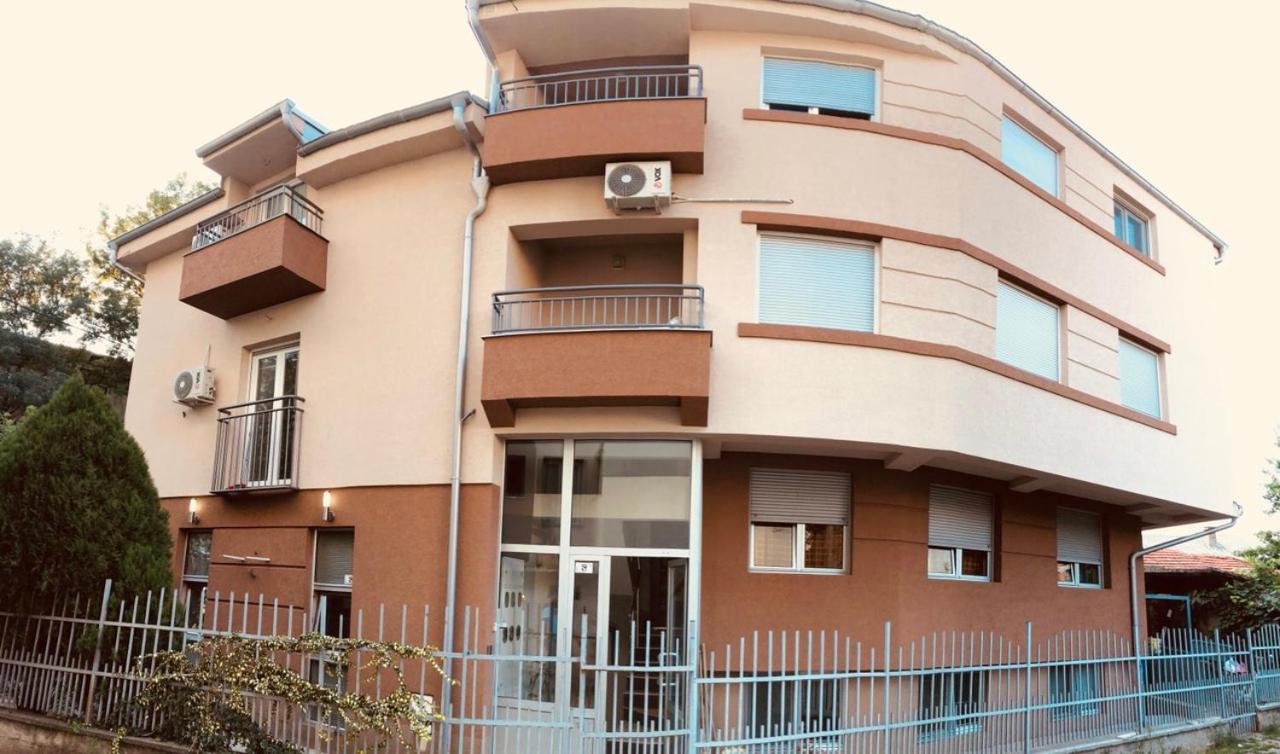 Athos Apartments Ni Εξωτερικό φωτογραφία